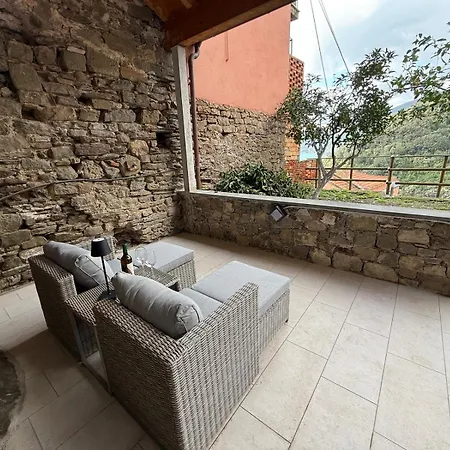 The Orange Garden 4* Corniglia