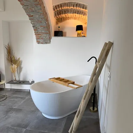 The Orange Garden 4*