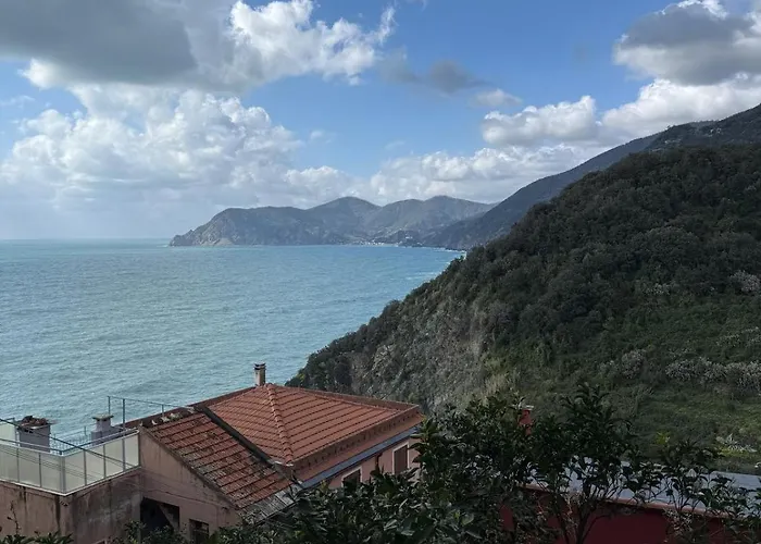 The Orange Garden Gasthuis Corniglia