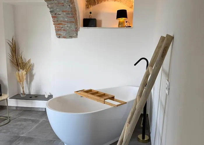 The Orange Garden 4*