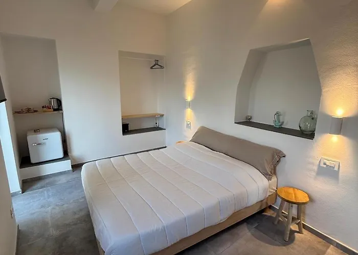 The Orange Garden Corniglia