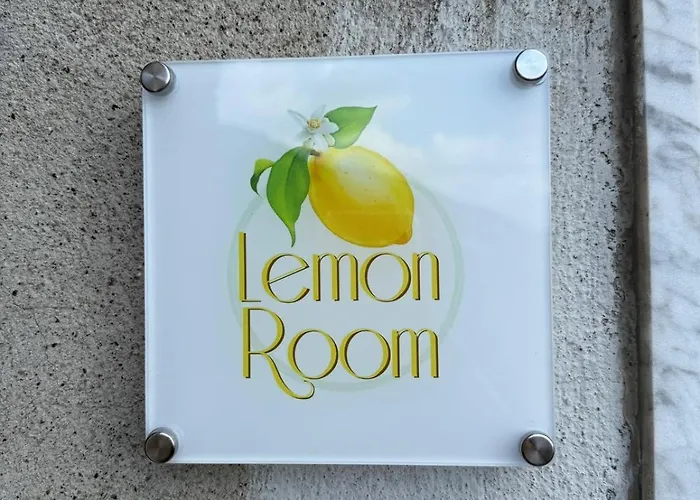 The Orange Garden Gasthuis Corniglia